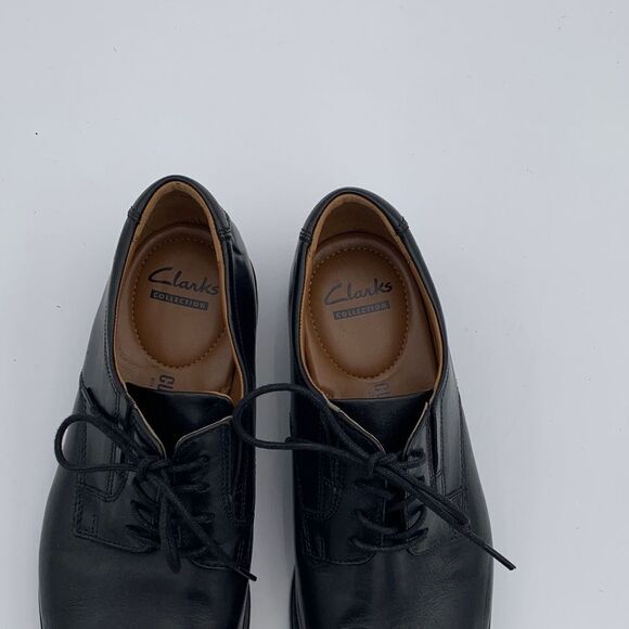Clarks Classic Black Men\'s Dress Shoes size 9 main image 4